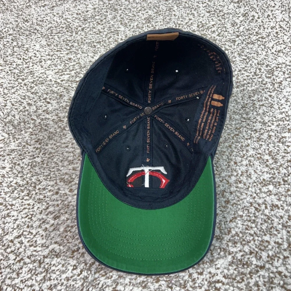 Minnesota Twins Hat Cap Fitted Mens Medium Blue MLB Baseball '47 Sports Logo